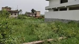 मेन रोड कमर्शियल ज़मीन (मार्केट व शोरूम उपयुक्त)